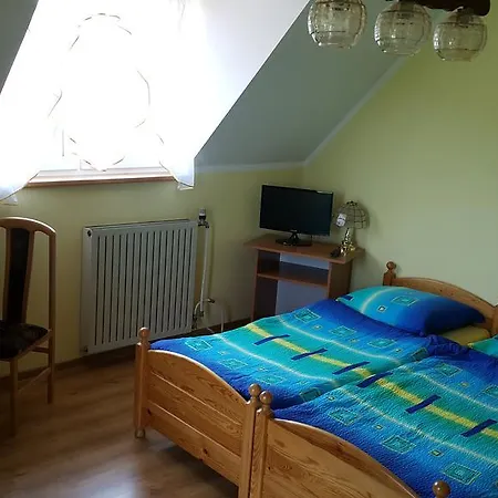 Dom Wczasowy Pod Debem Zarnowiec
